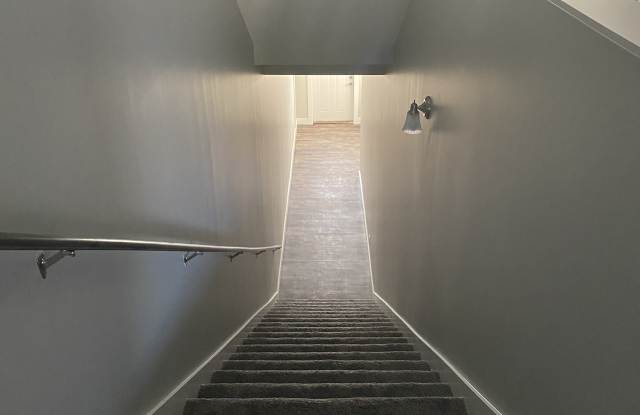 1308 6th Ave Gallery 3