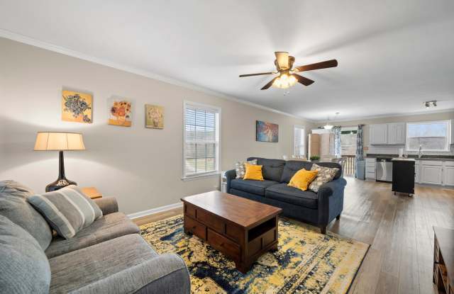 255 Bond Street photos photos