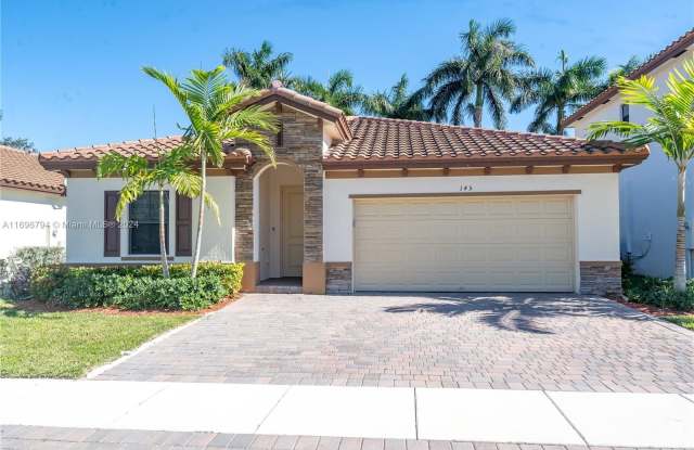 145 NE 27th Ter - 145 Northeast 27th Terrace, Homestead, FL 33033