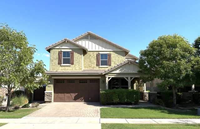 4330 East Palo Verde Street photos photos