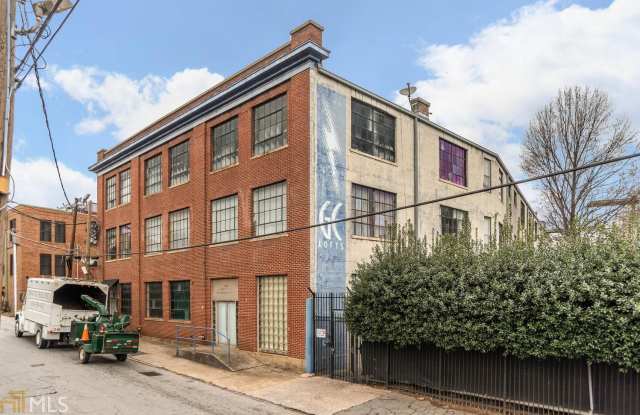172 SW Haynes St Gallery 2