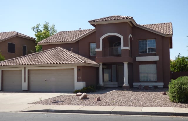 553 E BAYLOR Lane - 553 East Baylor Lane, Gilbert, AZ 85296