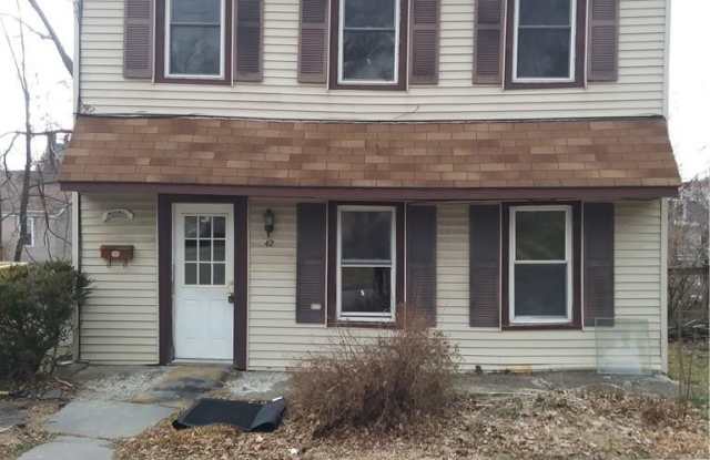 42 Maple Street photos photos