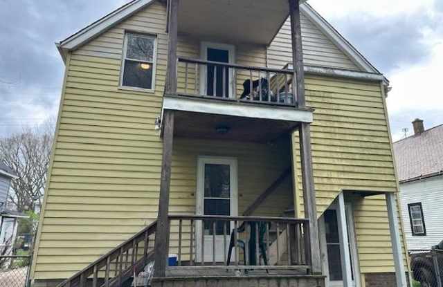 9710 Aetna Road Gallery 3