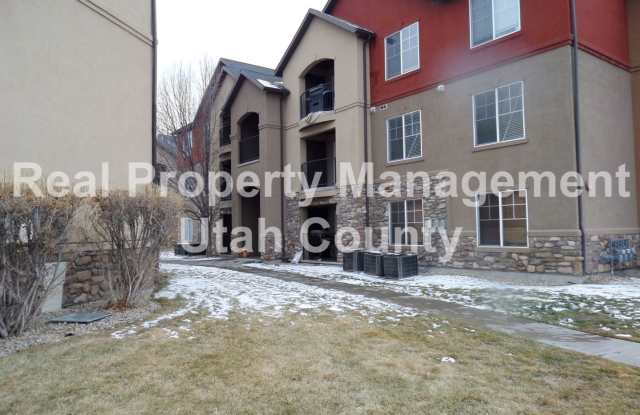 Darling Condo available photos photos