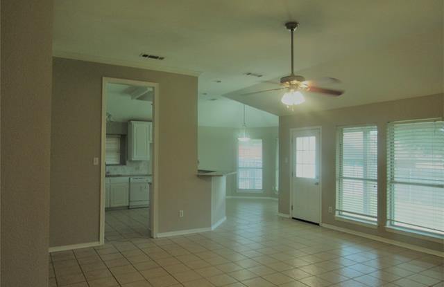 839 Magnolia Court Gallery 3