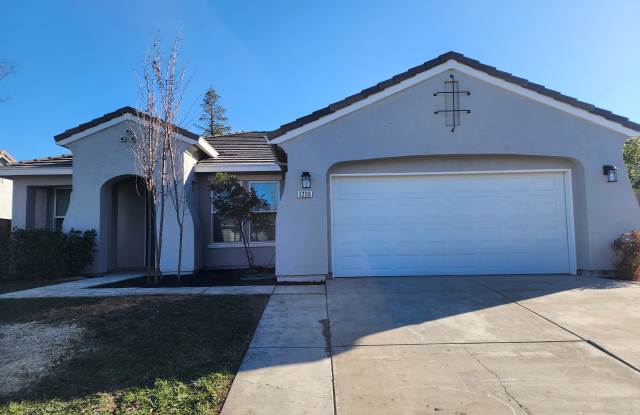 1206 Secret Lake Trail - 1206 Secret Lake Trail, Plumas Lake, CA 95961