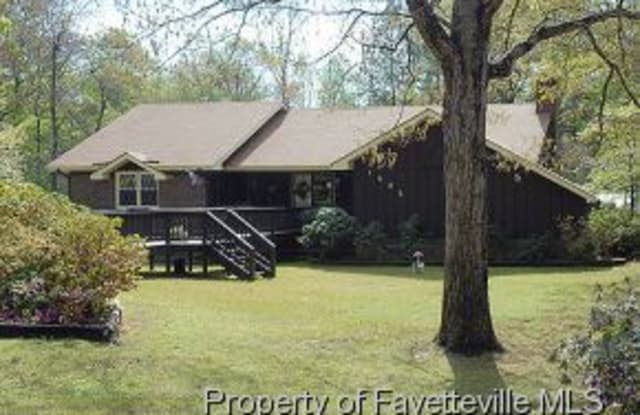 1605 Rogers Dr - 1605 Rogers Drive, Fayetteville, NC 28303