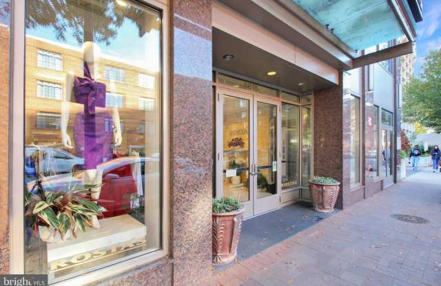 8618 FENTON Street Gallery 3