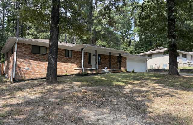 1710 Cedarhurst Gallery 2
