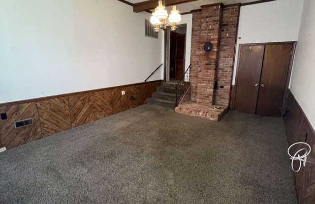 1120 Ohio Street Gallery 3