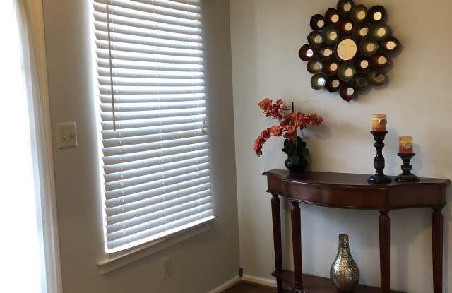 40 Arbor Cir - 40 Arbor Circle, Montgomery County, PA 18915