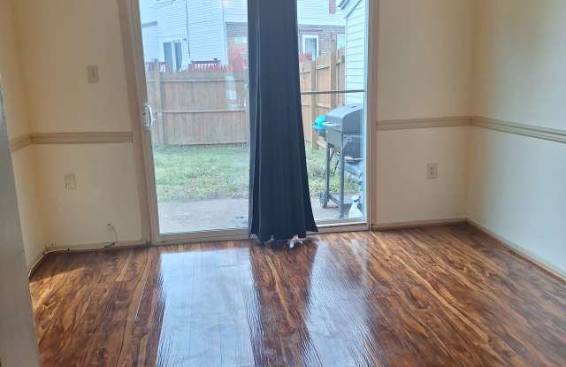 7705 Swan Terrace Gallery 4