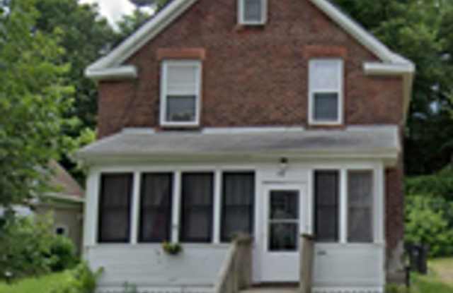 Charming 3 Bedroom | 1 Bathroom - Updated Photos to Come! photos photos