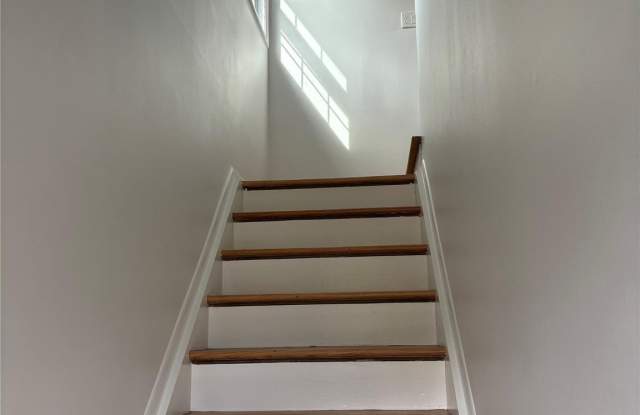 27 Hendrick Avenue Gallery 2