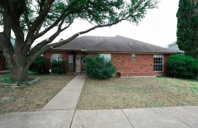 8661 Malibu Street - 8661 Malibu Drive, Frisco, TX 75033