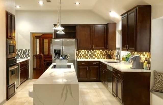 2707 Wind Road Gallery 2
