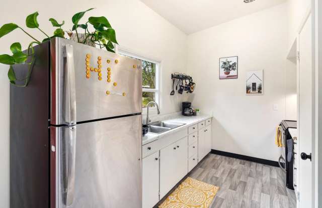 8908 Washington Boulevard Southwest - 8908 Washington Boulevard Southwest, Lakewood, WA 98498