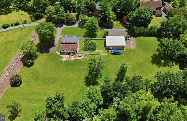 1682 CREEK Road Gallery 3