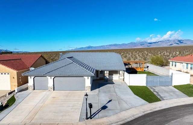 3630 E Vineyard Drive Gallery 2