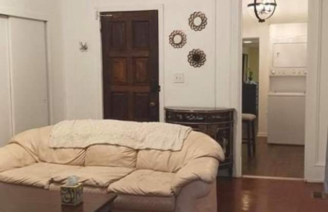 2034 DELANCEY PL Gallery 4