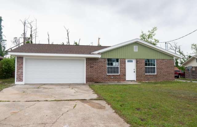 4004 East 12th Court - 4004 East 12th Court, Springfield, FL 32404