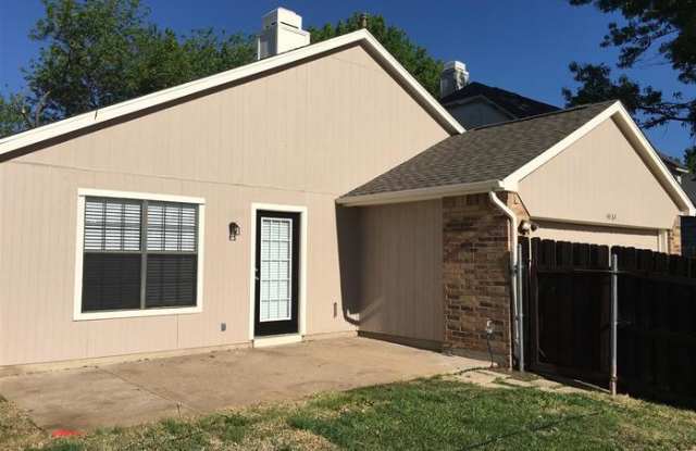 4364 Saugus Drive Gallery 2