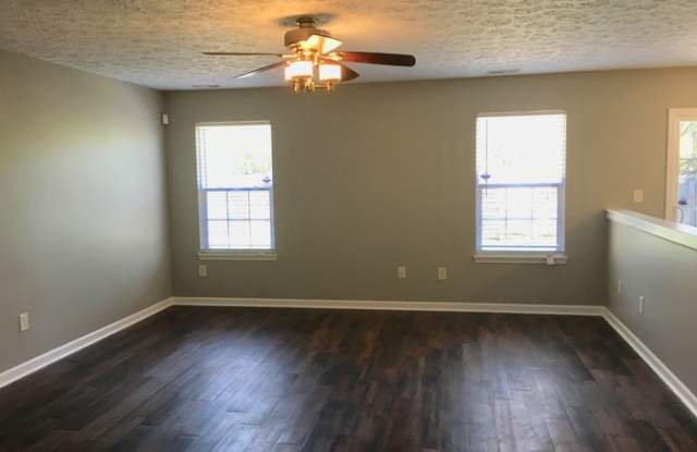 5844 Mosaic Place Gallery 3