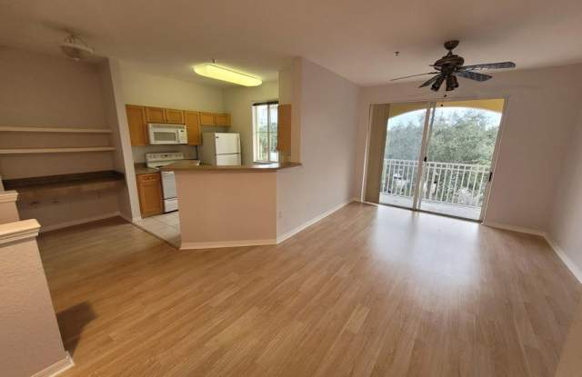 11010 Legacy Drive Gallery 4