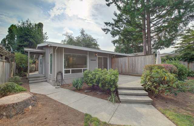 2Bd/1Ba Issaquah Duplex photos photos