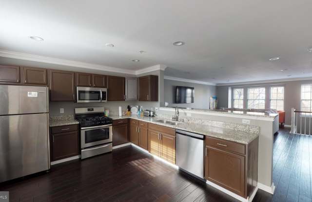 10703 VISTA GARDENS DRIVE Gallery 3