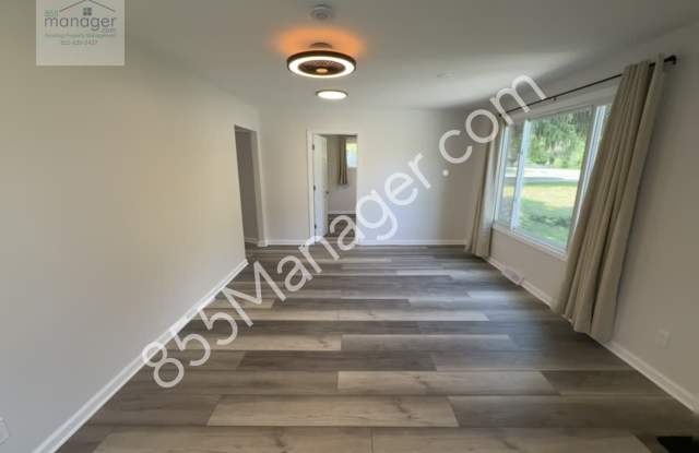 Fully Renovated 3-Bedroom Home with Sunroom and Open Floor Plan Gallery 3