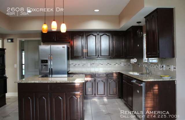 2608 Foxcreek Dr Gallery 3