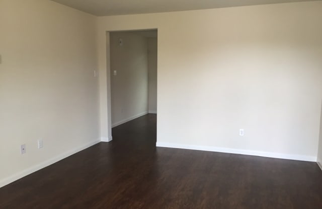 3034 Junction Dr Gallery 3