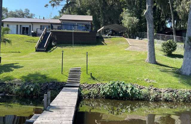 1990 Lake Point Lane Gallery 2