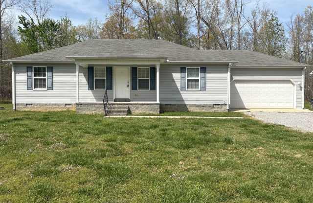 Charming 3 Bedroom Home with Large Yard - 287 Forrestwood Drive, Manchester, TN 37355 Charming 3 Bedroom Home with Large Yard - 287 Forrestwood Drive, Manchester, TN 37355
