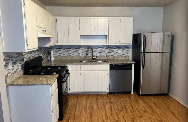 Room in 2 Bedroom Home in Atlanta Gallery 1
