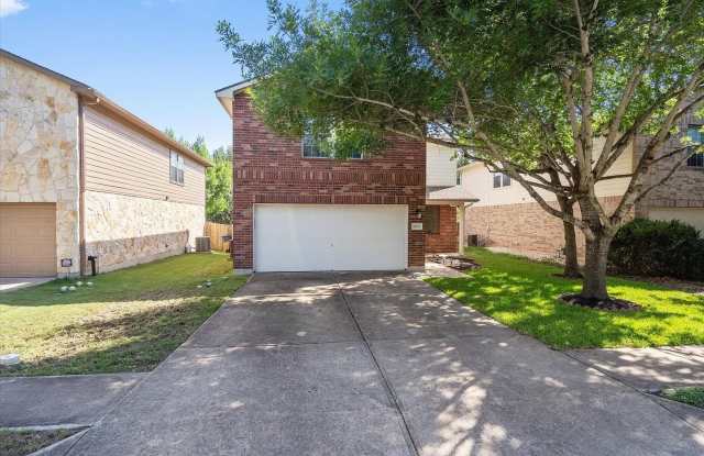 Room in 3 Bedroom Home in Austin Gallery 1