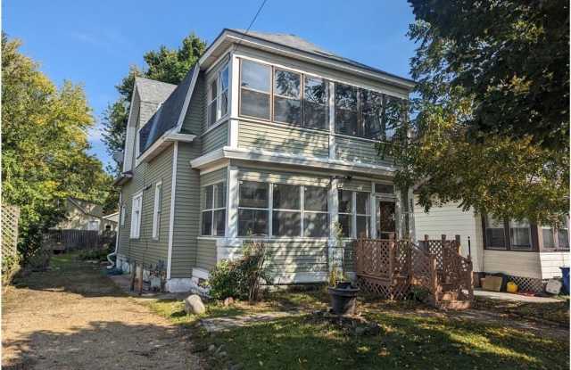 283 Front Avenue photos photos