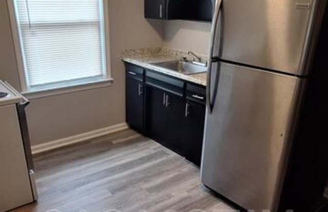 1607 Algonquin Parkway - 4 photos photos 1607 Algonquin Parkway - 4 photos photos