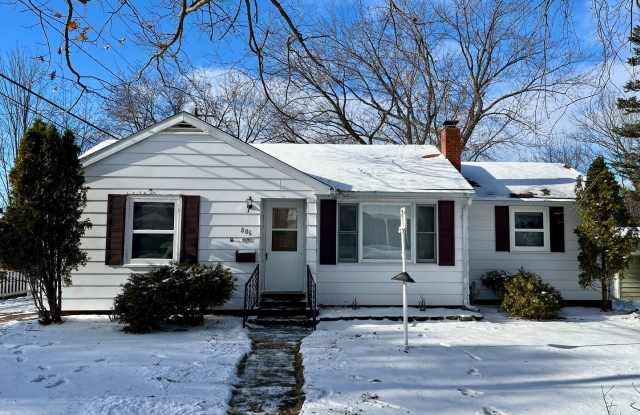 2 Bed 2 Bath Single Family Home in Merrill Gallery 1