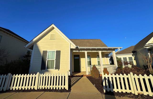 209 Saint Louis Street photos photos