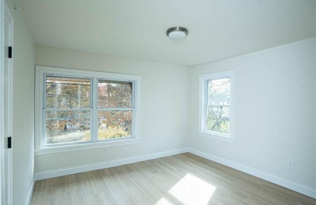 490 Broad Avenue 5 photos photos 490 Broad Avenue 5 photos photos