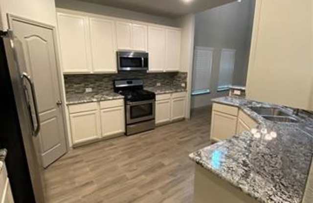 8209 Spruce Meadows Drive Gallery 4