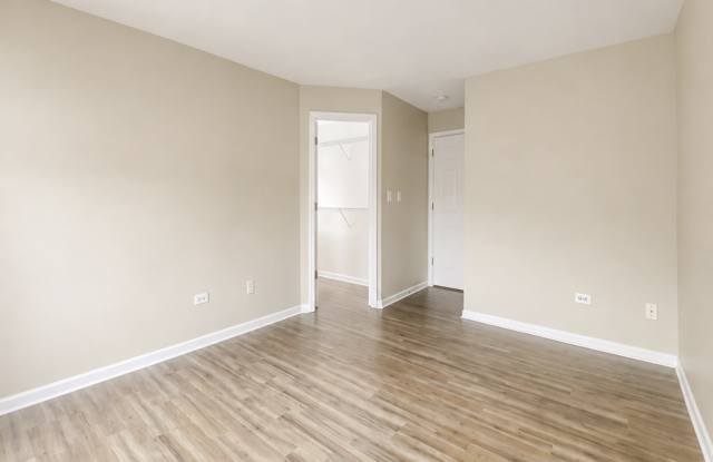 1620 Grove Avenue Gallery 4