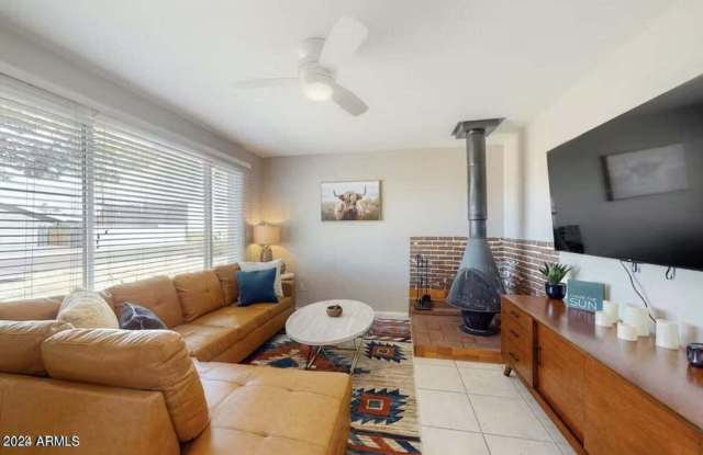 Charming Tempe 3 bedroom with no carpet! photos photos Charming Tempe 3 bedroom with no carpet! photos photos