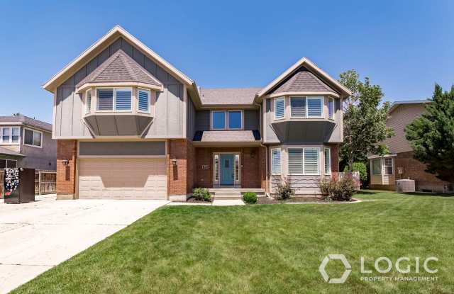 Stunning Fully Renovated Single Family Home! photos photos