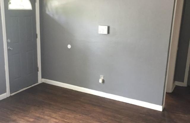 Beautifully Updated 3 Bedroom House! Coming soon! photos photos