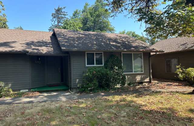 Updated 2 bedroom 2 bath duplex with garage! photos photos