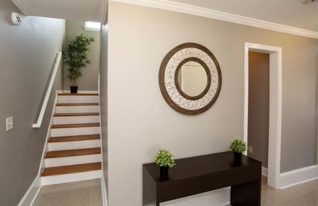6368 SELBORN Drive SW Gallery 4